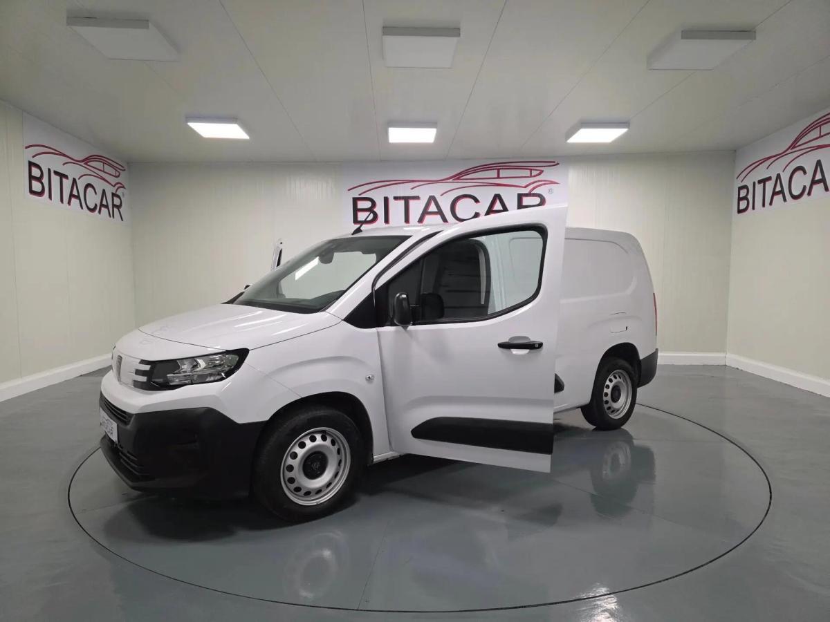 peugeot-partner-2025-diesel-1500cc