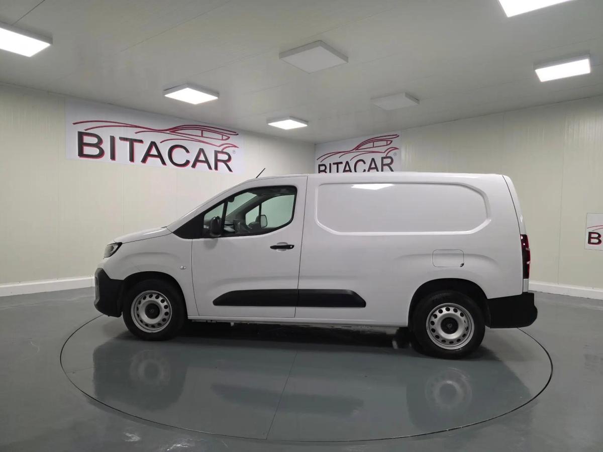 peugeot-partner-2025-diesel-1500cc