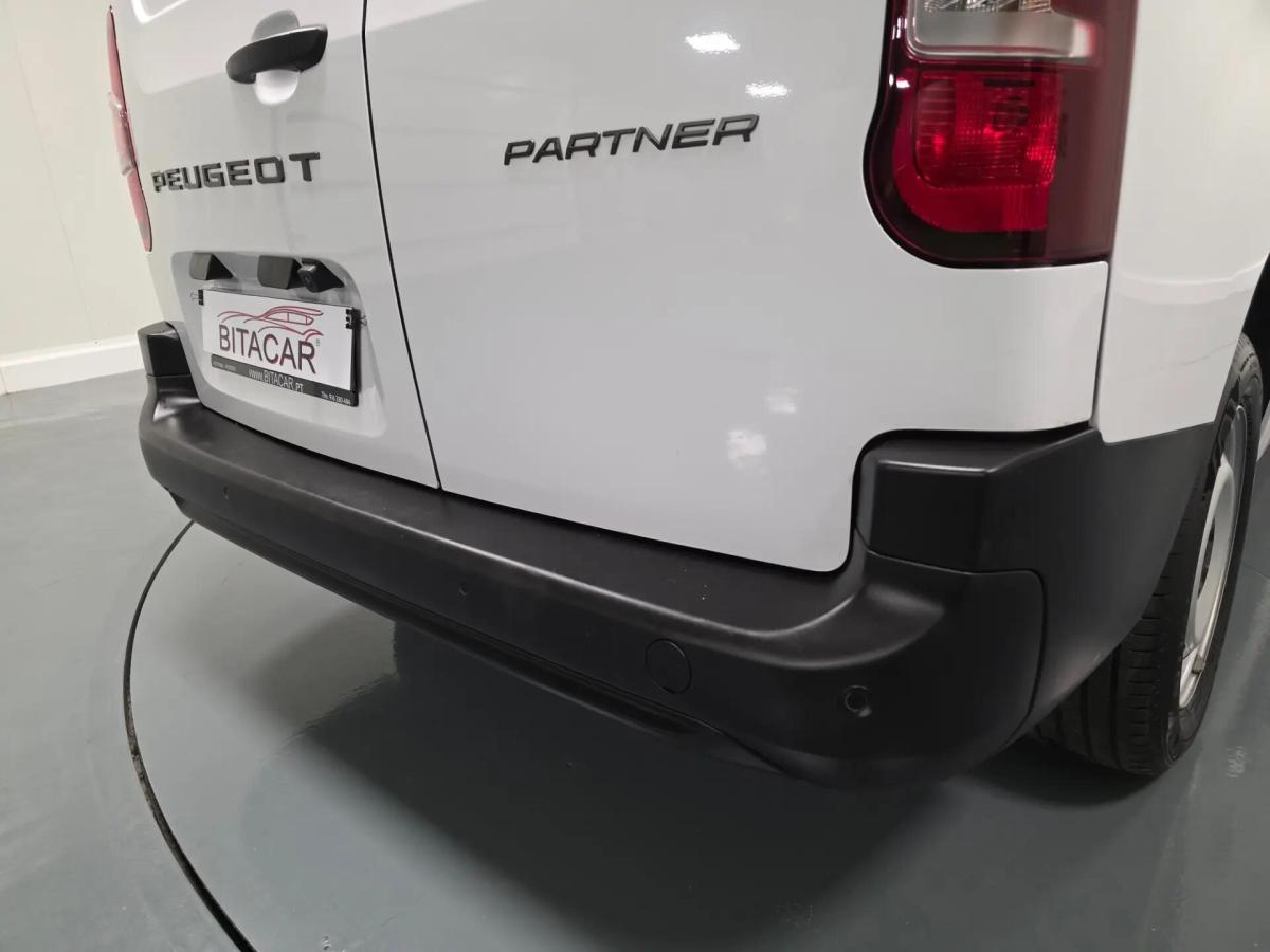 peugeot-partner-2025-diesel-1500cc