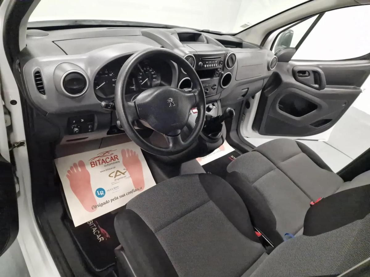 peugeot-partner-2018-diesel-1560cc