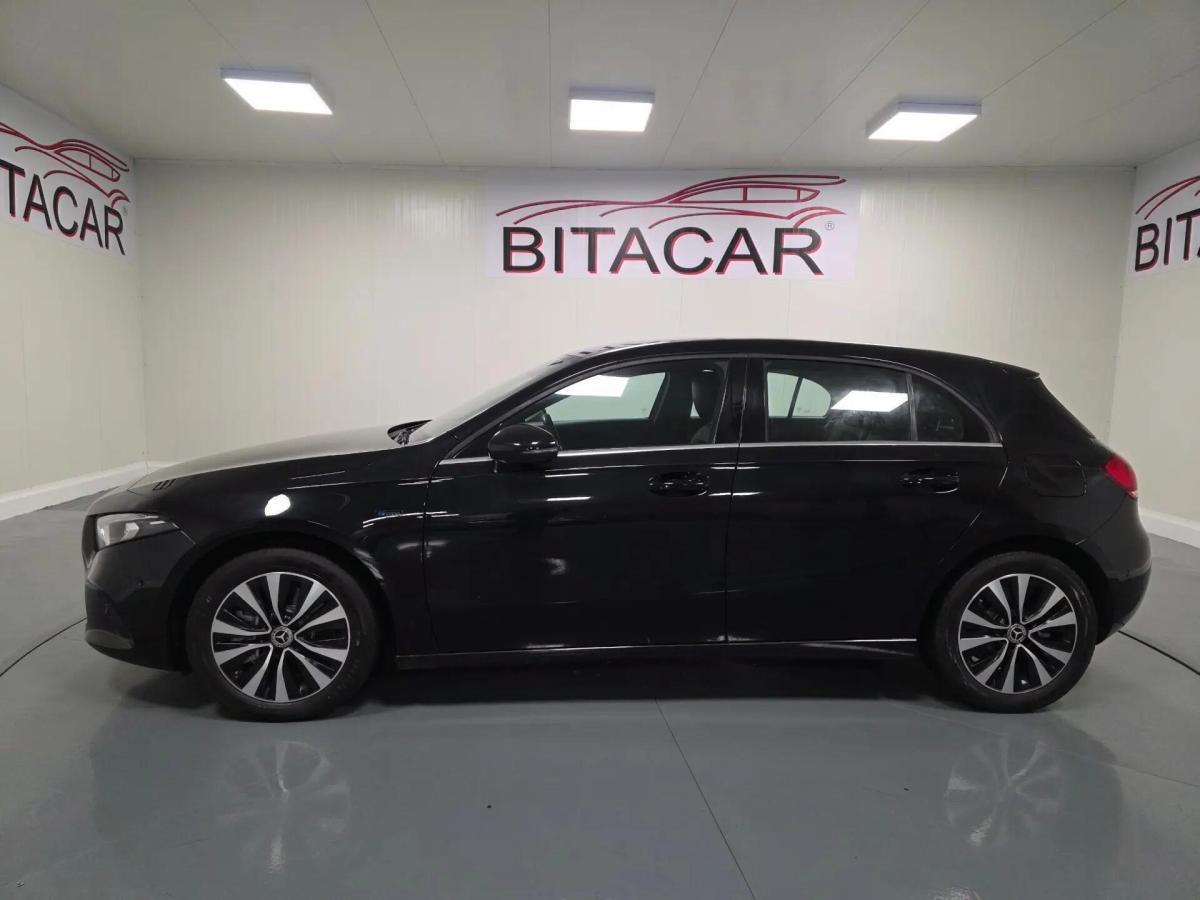 mercedes-benz-classe-a-2021-hibrido-a-gasolina-1332cc