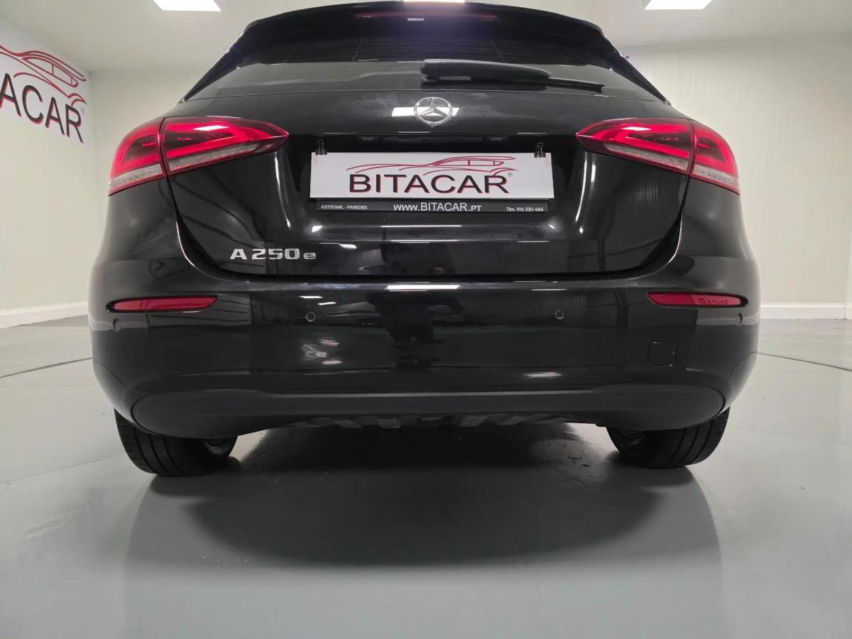 mercedes-benz-classe-a-2021-hibrido-a-gasolina-1332cc