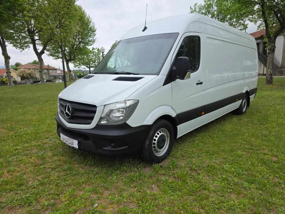 mercedes-benz-sprinter-2018-diesel-2143cc