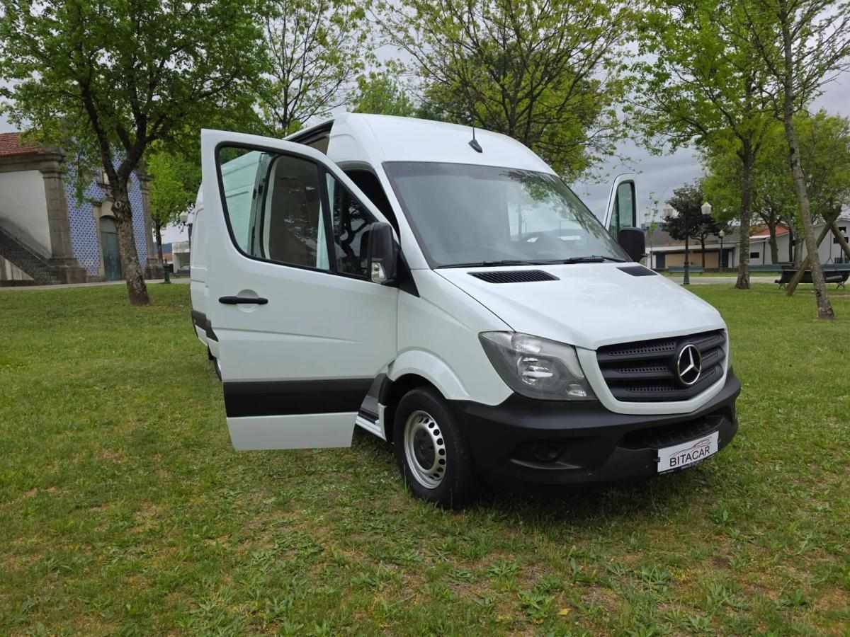 mercedes-benz-sprinter-2018-diesel-2143cc