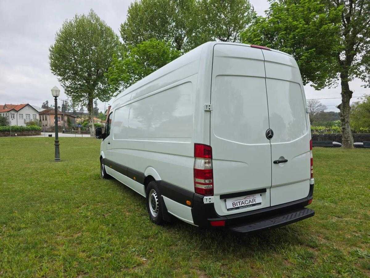 mercedes-benz-sprinter-2018-diesel-2143cc