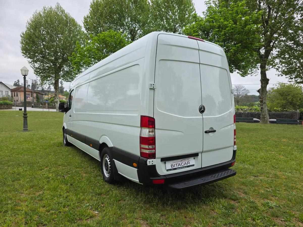 mercedes-benz-sprinter-2018-diesel-2143cc