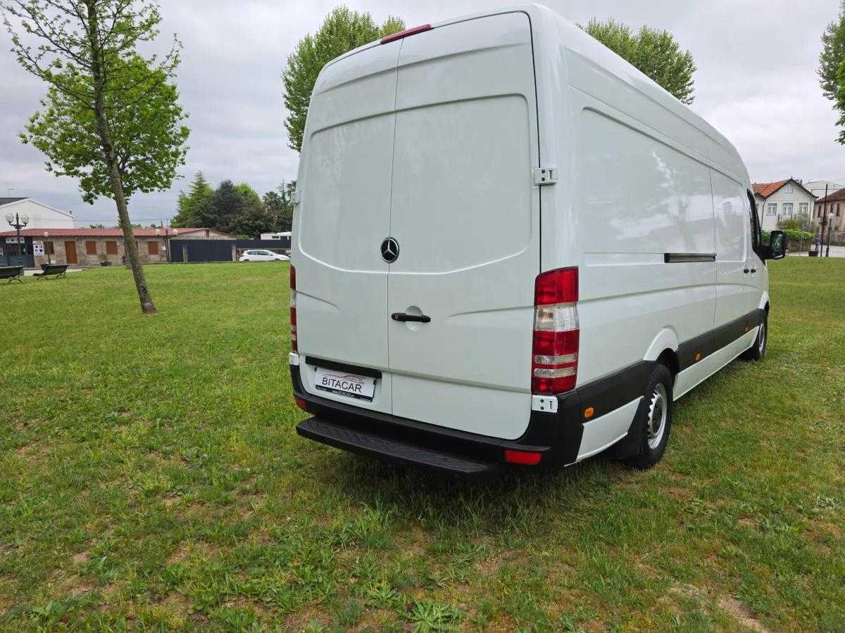 mercedes-benz-sprinter-2018-diesel-2143cc