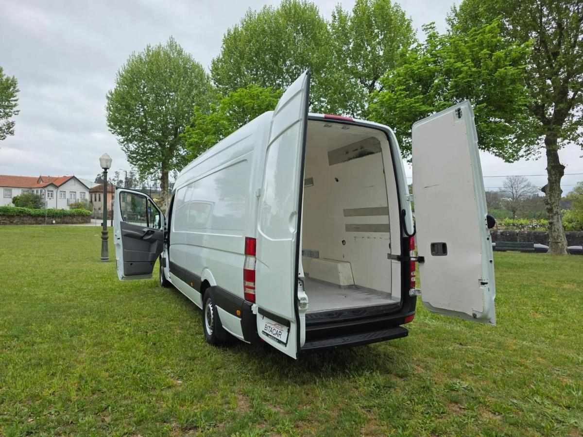 mercedes-benz-sprinter-2018-diesel-2143cc