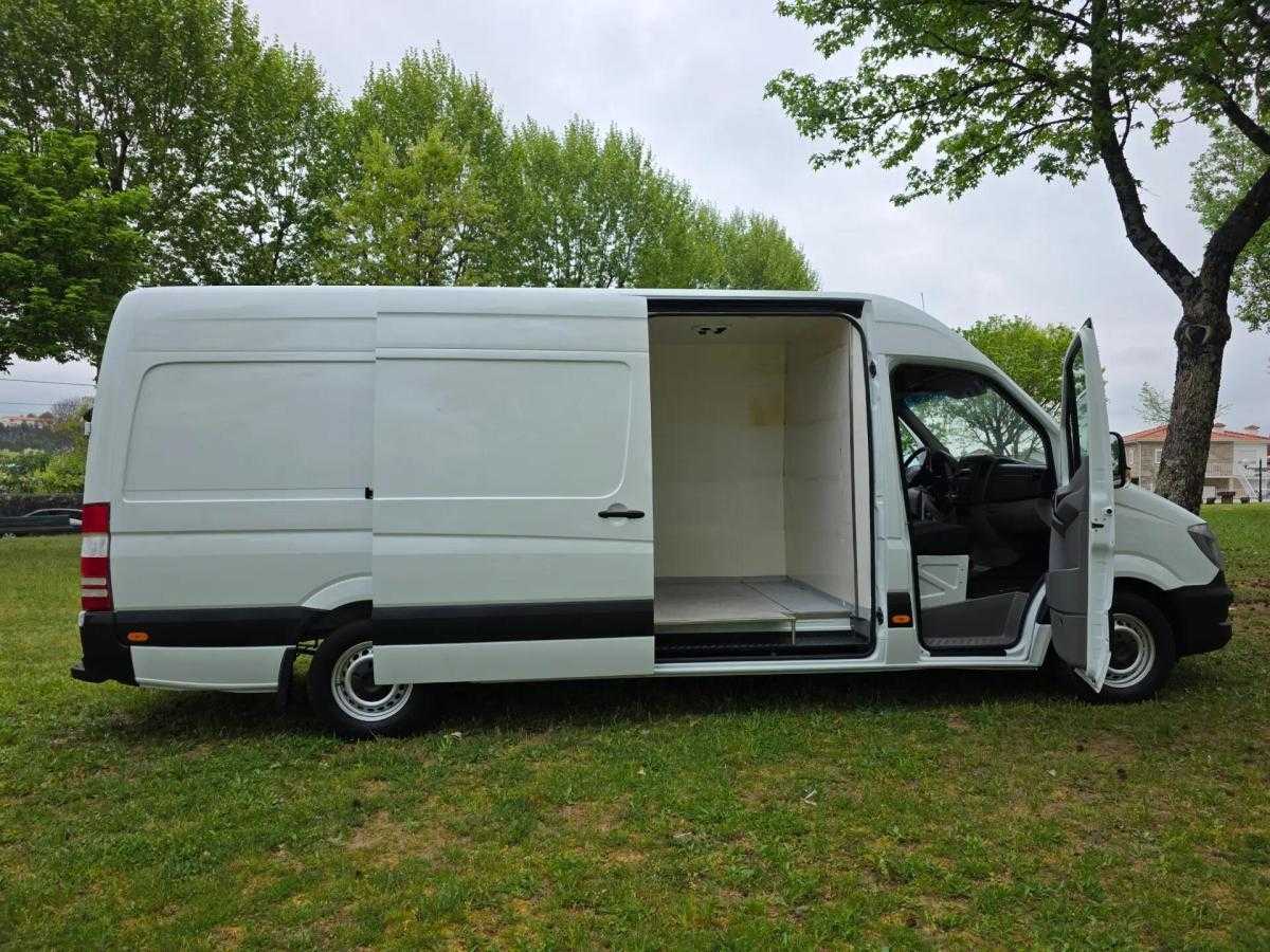 mercedes-benz-sprinter-2018-diesel-2143cc