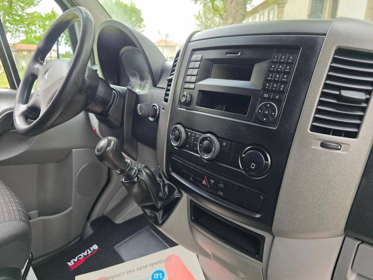 mercedes-benz-sprinter-2018-diesel-2143cc
