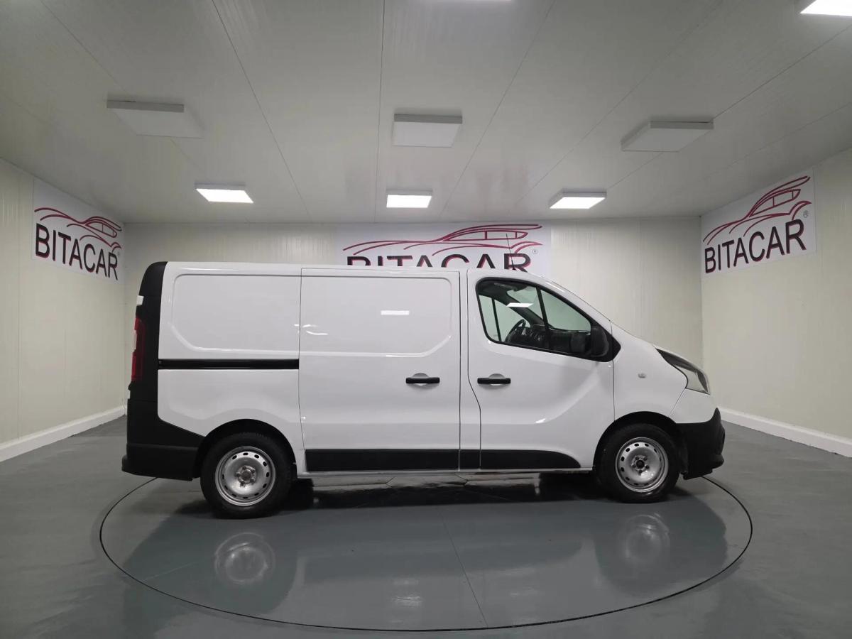 renault-trafic-2021-diesel-1997cc