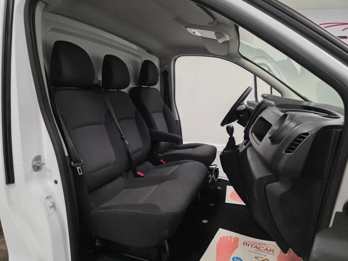 renault-trafic-2021-diesel-1997cc