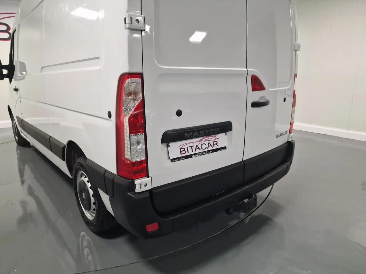 renault-master-2018-diesel-2299cc