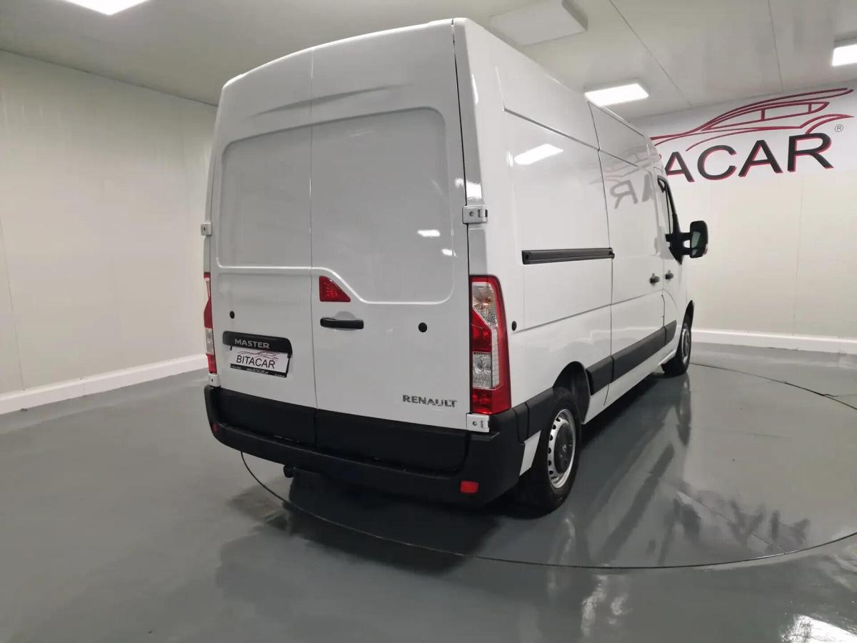 renault-master-2018-diesel-2299cc