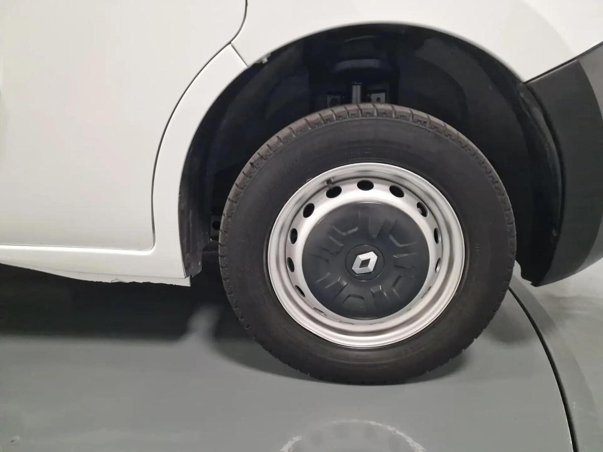 renault-master-2018-diesel-2299cc