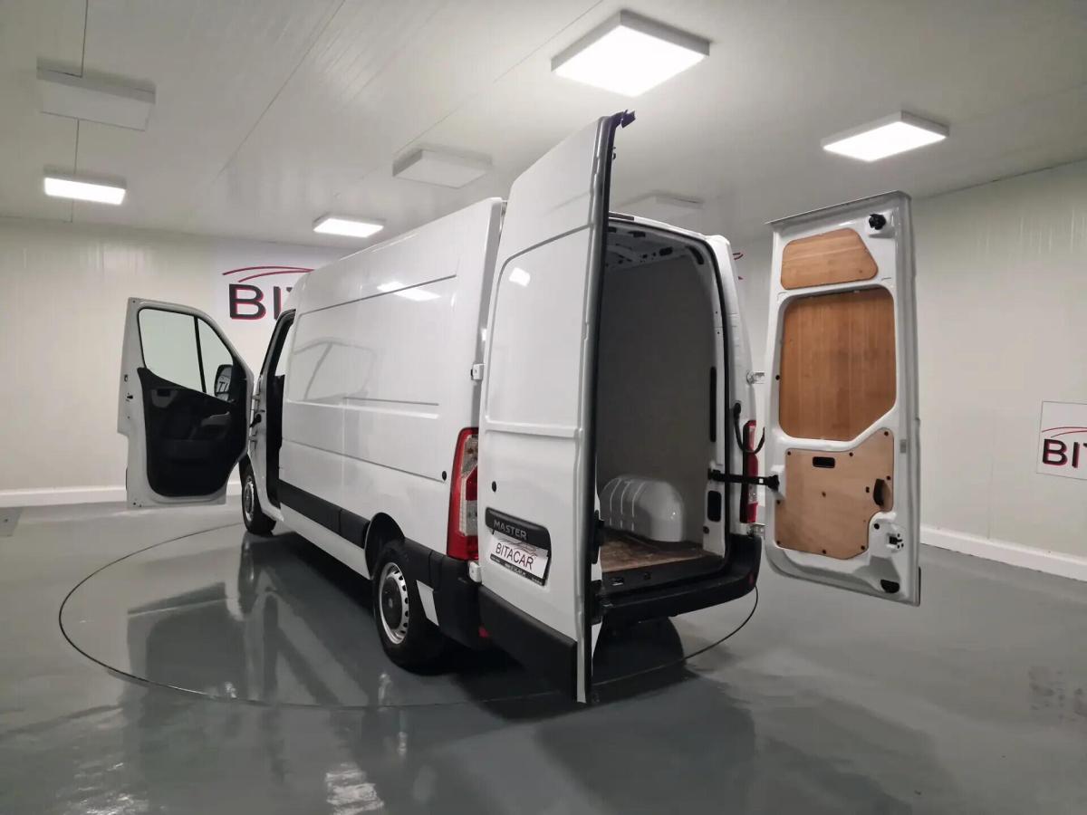 renault-master-2018-diesel-2299cc