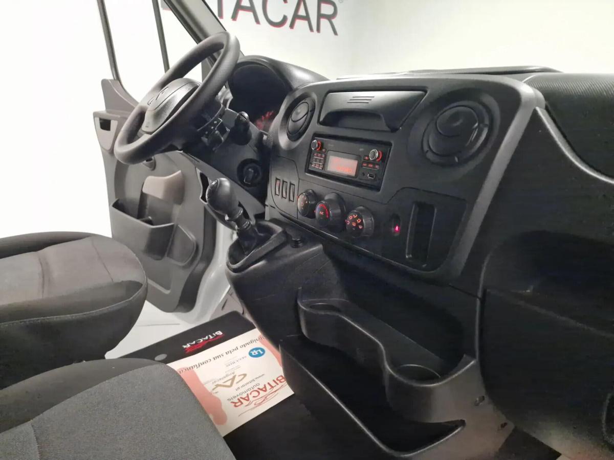 renault-master-2018-diesel-2299cc