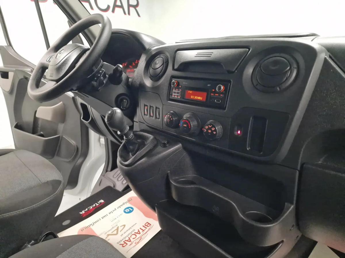 renault-master-2018-diesel-2299cc