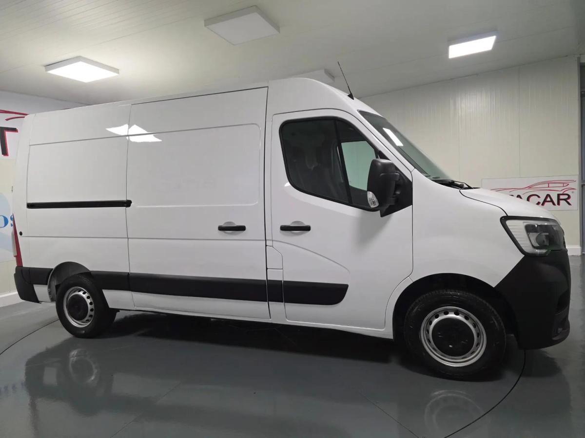 renault-master-2023-diesel-2300cc