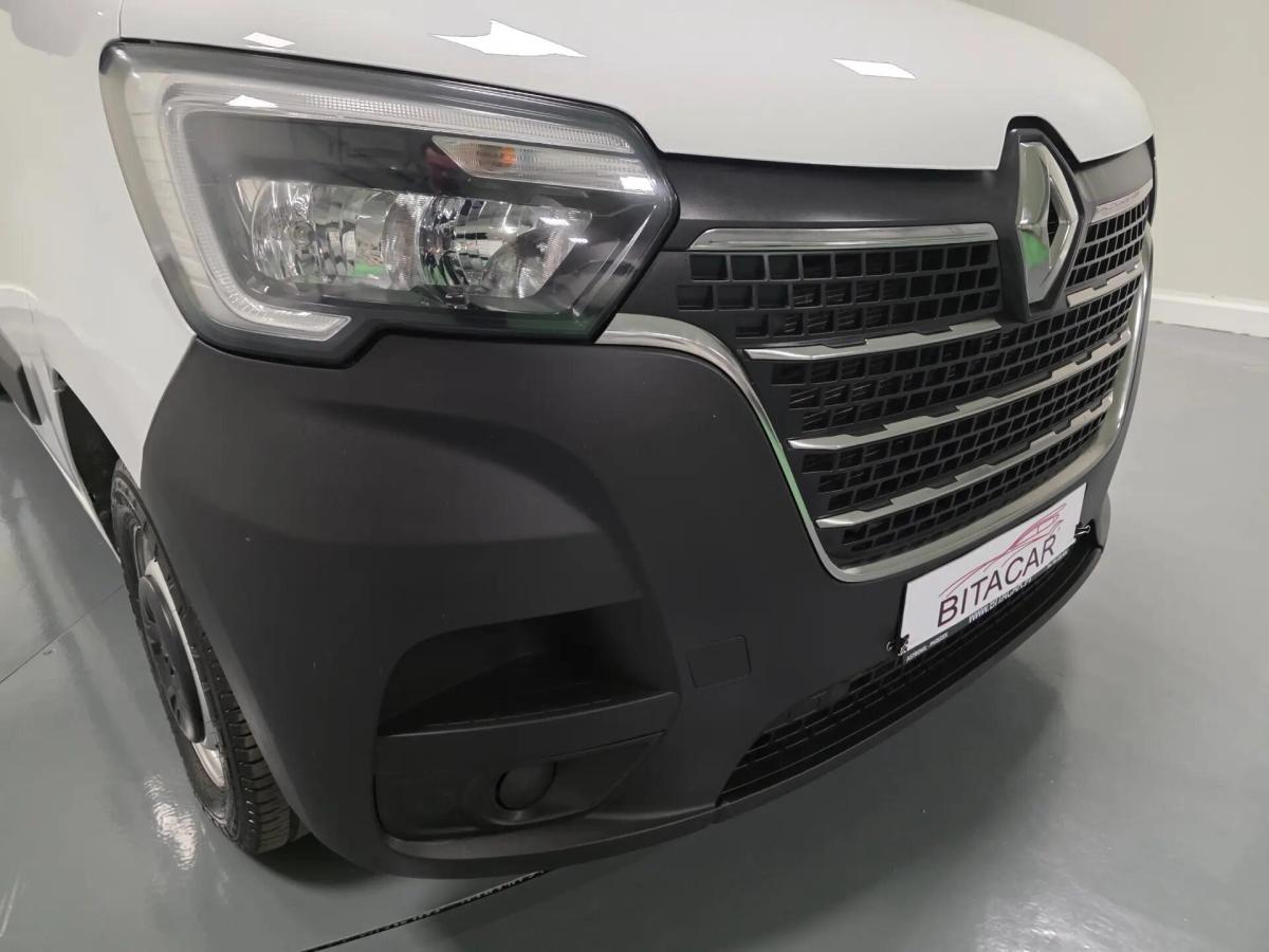 renault-master-2023-diesel-2300cc