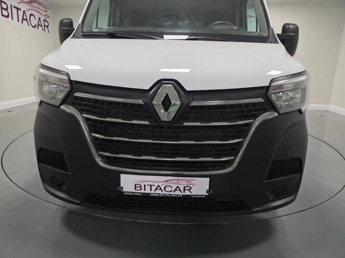 renault-master-2023-diesel-2300cc