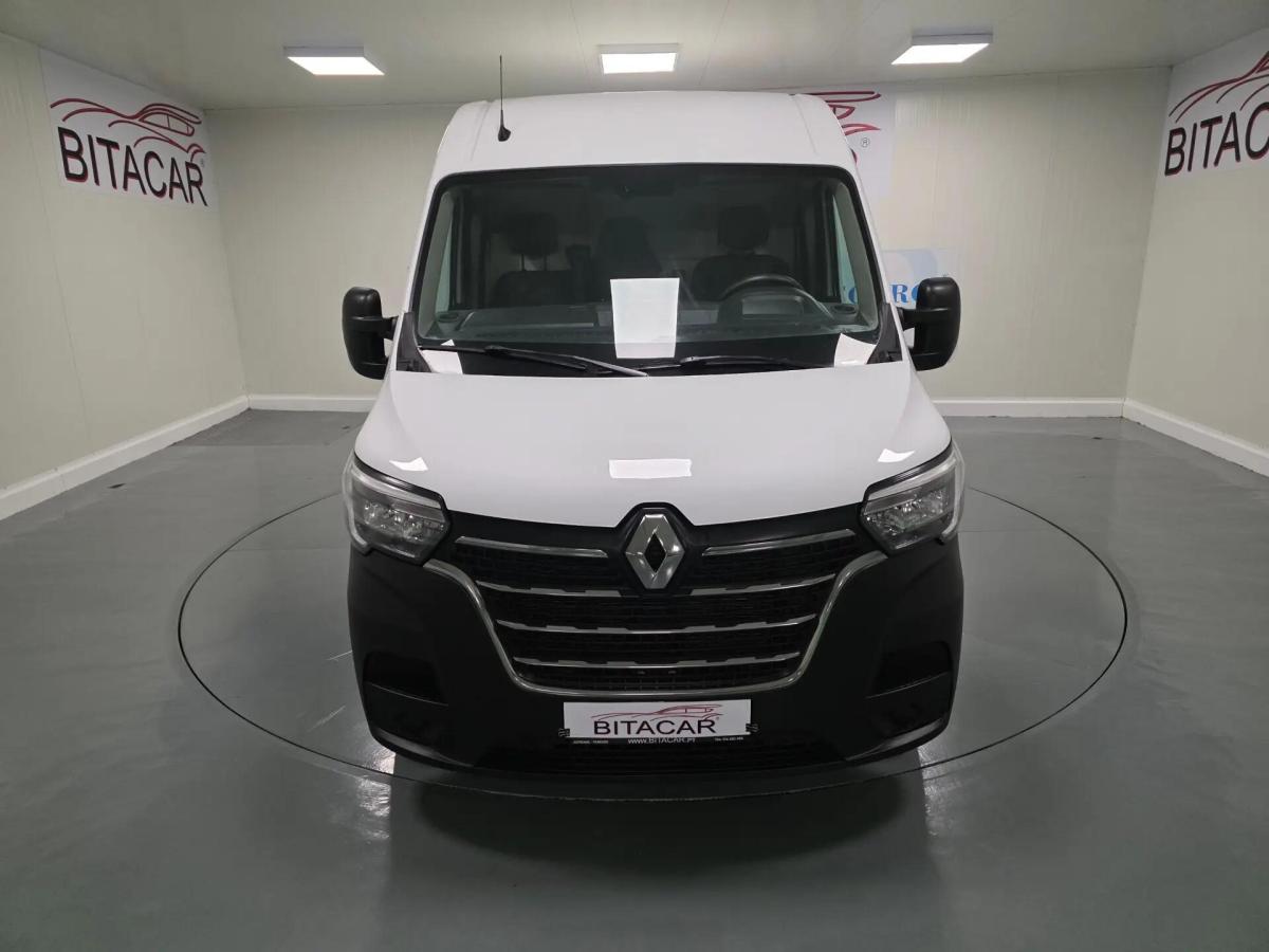 renault-master-2023-diesel-2300cc