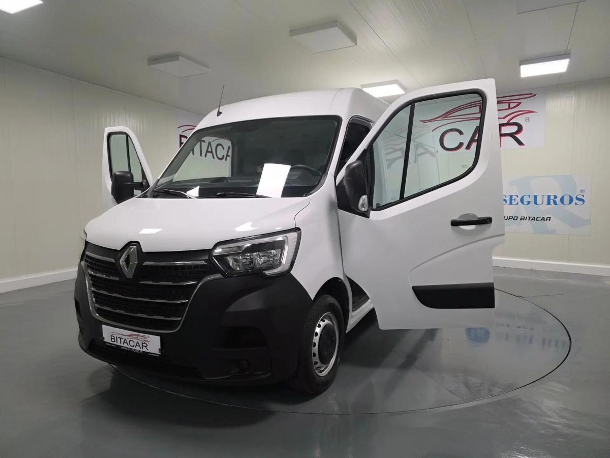 renault-master-2023-diesel-2300cc