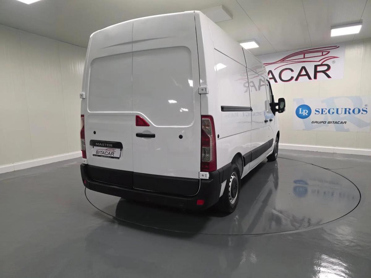 renault-master-2023-diesel-2300cc