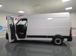 renault-master-2023-diesel-2300cc