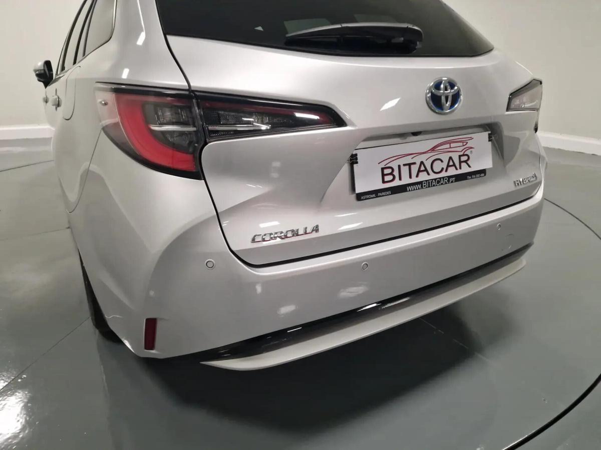 toyota-corolla-sw-2019-hibrido-a-gasolina-1798cc