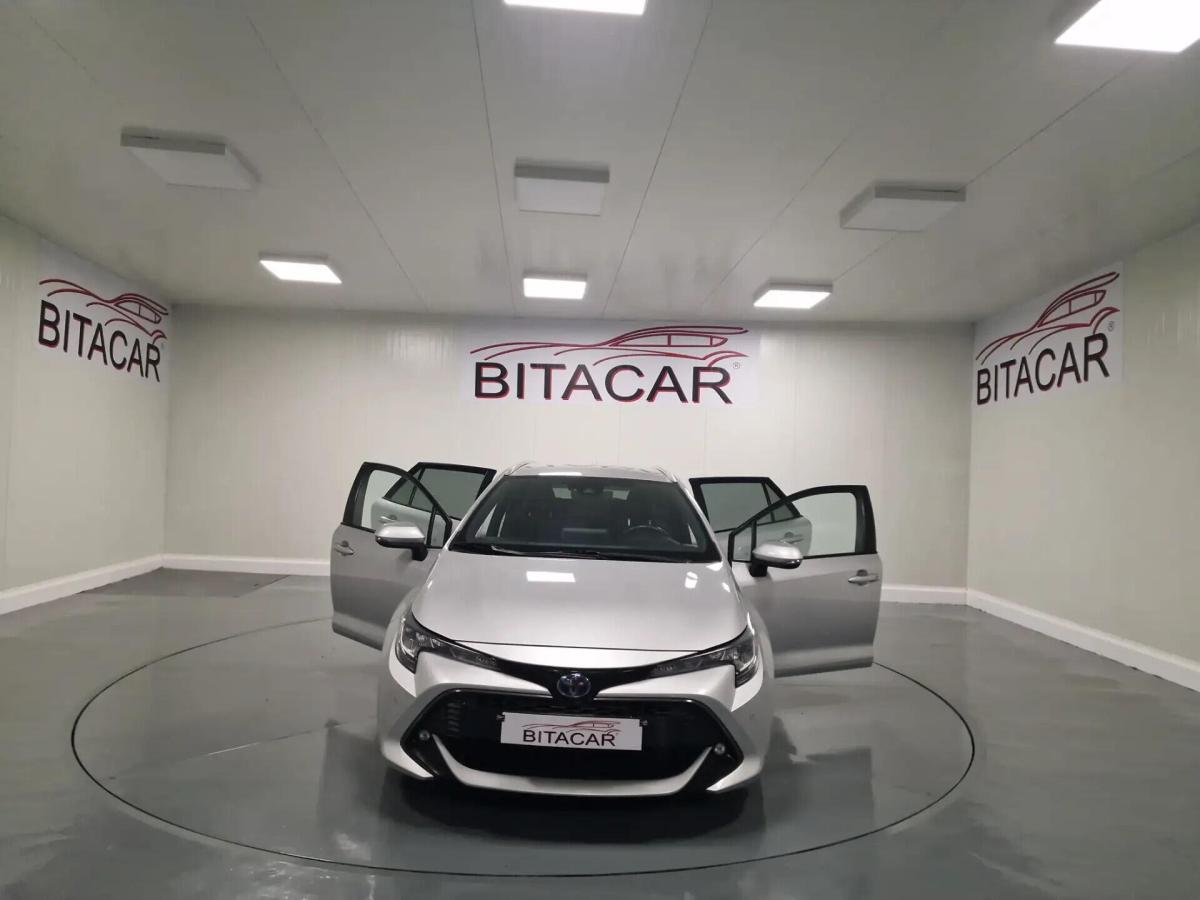 toyota-corolla-sw-2019-hibrido-a-gasolina-1798cc