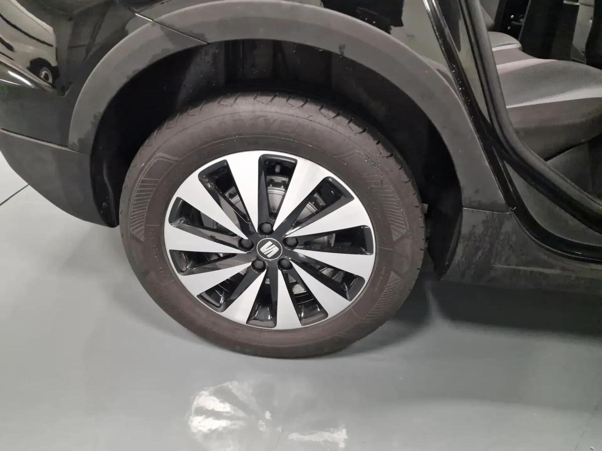 seat-arona-2021-gasolina-999cc