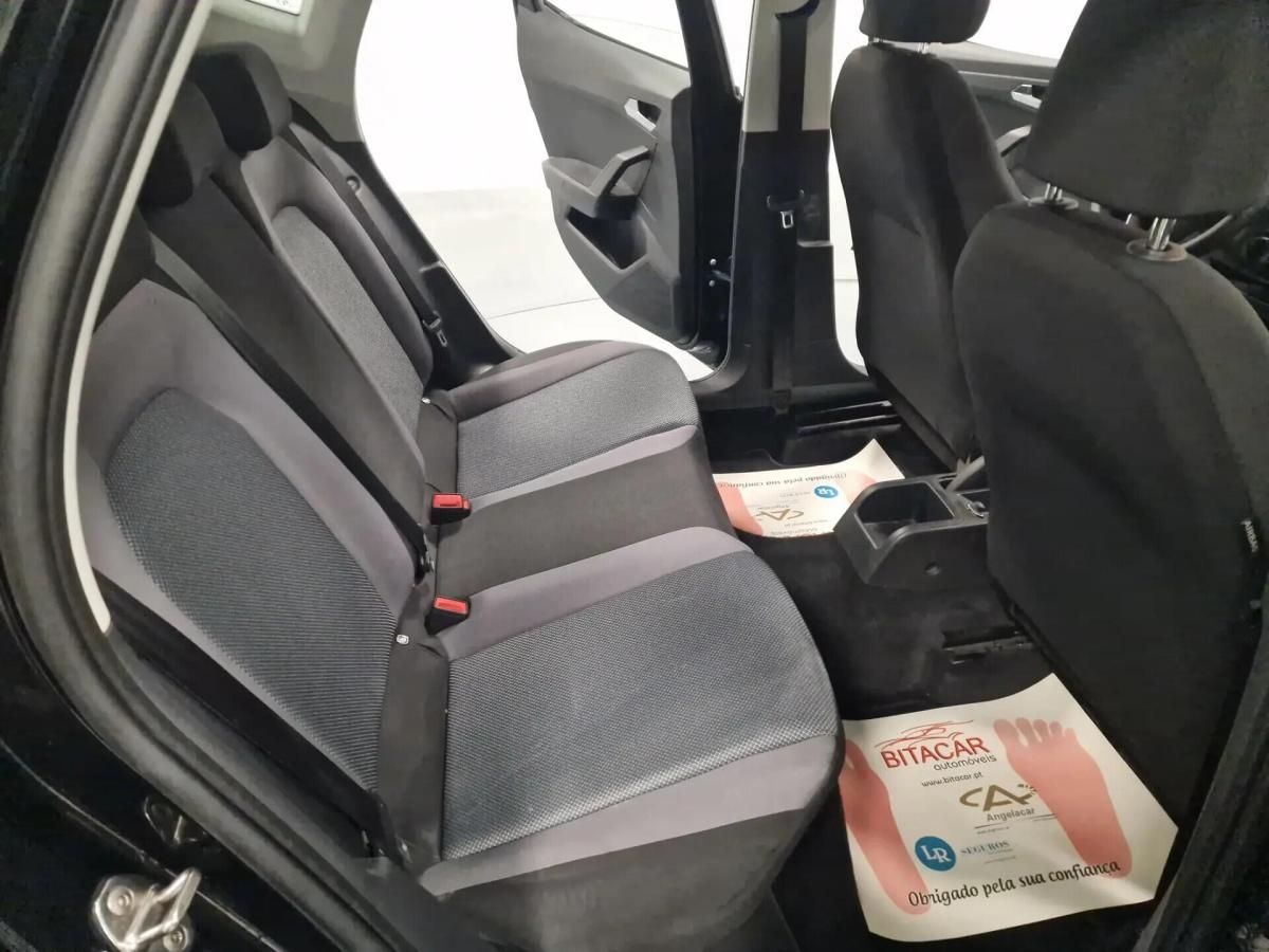 seat-arona-2021-gasolina-999cc