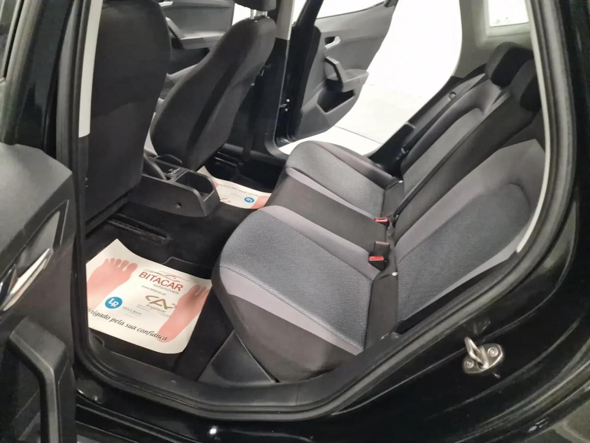 seat-arona-2021-gasolina-999cc