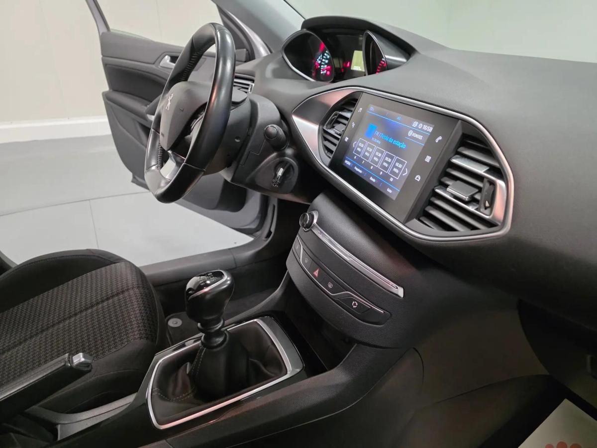 peugeot-308-sw-2020-diesel-1499cc
