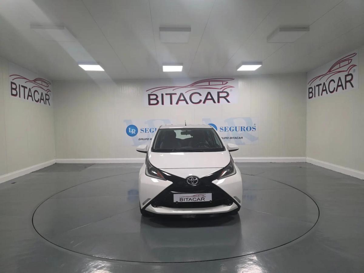 toyota-aygo-2015-gasolina-998cc