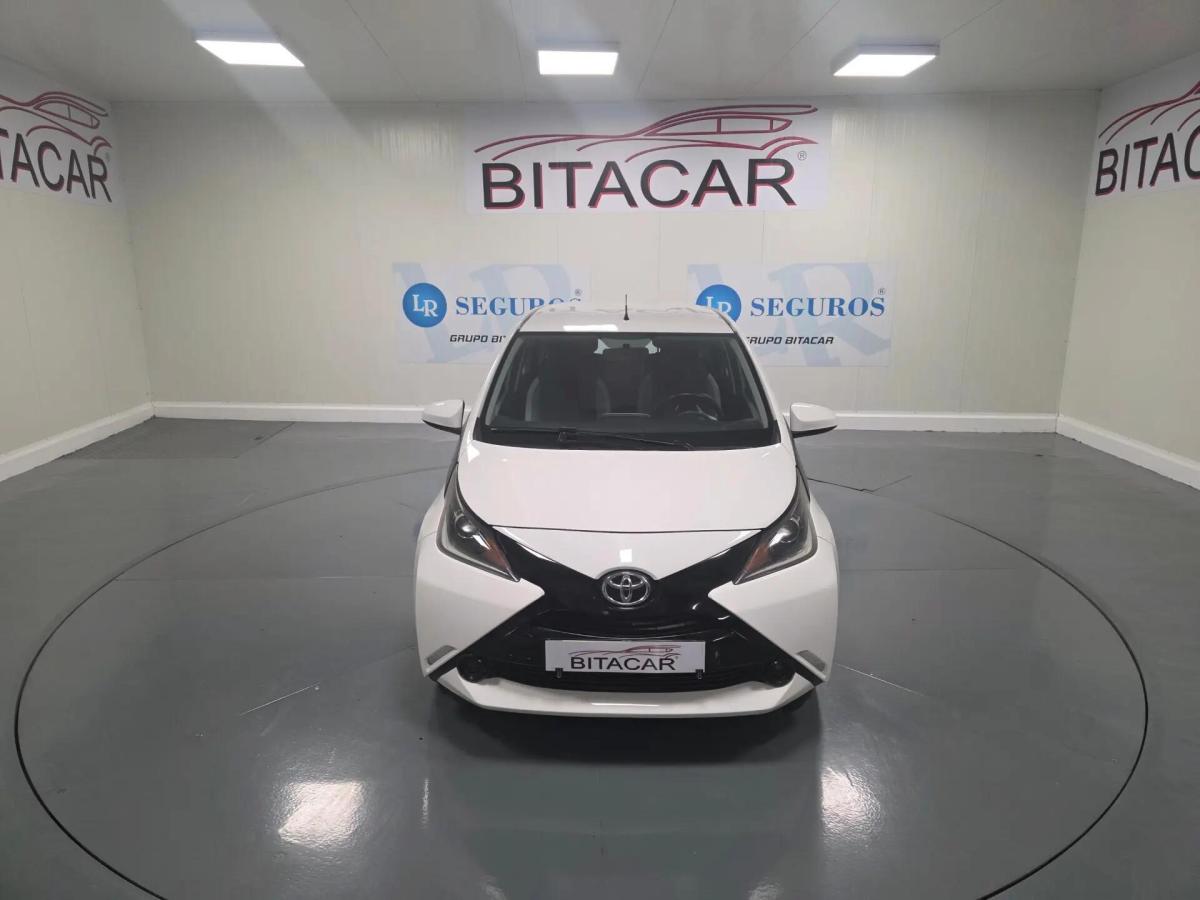 toyota-aygo-2015-gasolina-998cc