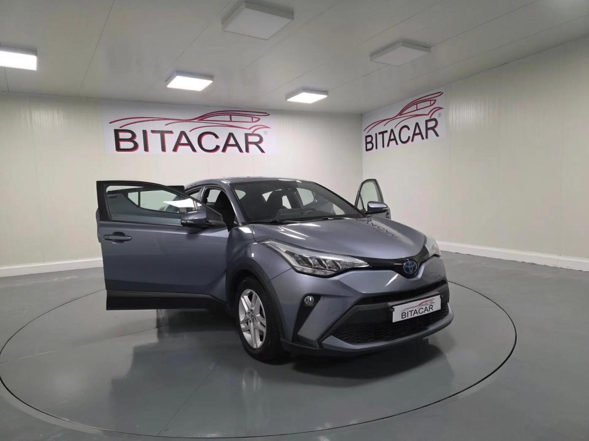 toyota-c-hr-2022-hibrido-a-gasolina-1798cc