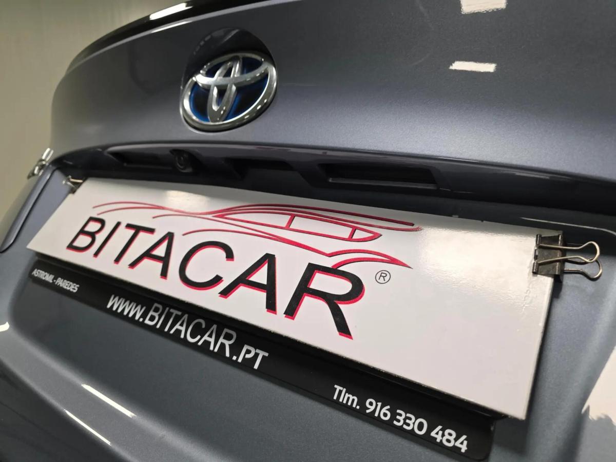 toyota-c-hr-2022-hibrido-a-gasolina-1798cc