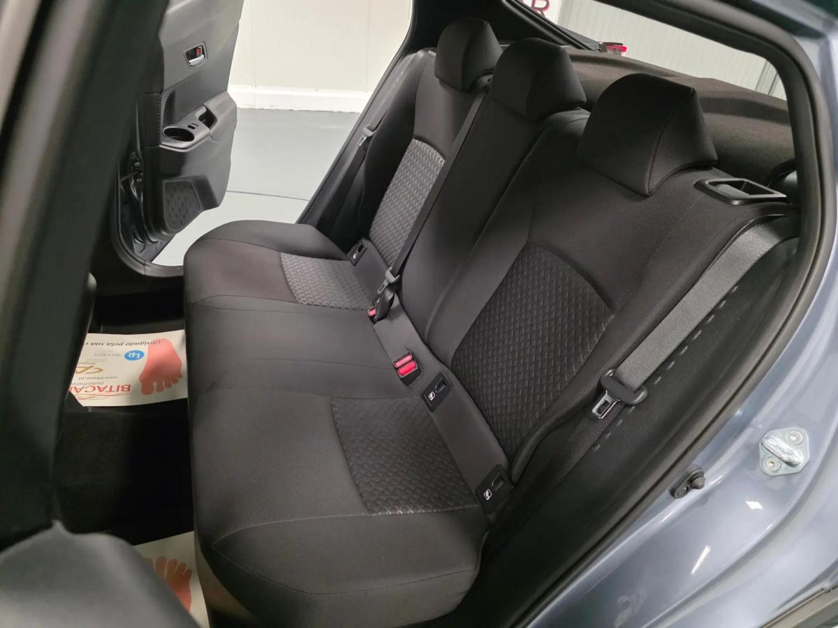 toyota-c-hr-2022-hibrido-a-gasolina-1798cc
