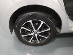 toyota-yaris-2018-hibrido-a-gasolina-1497cc
