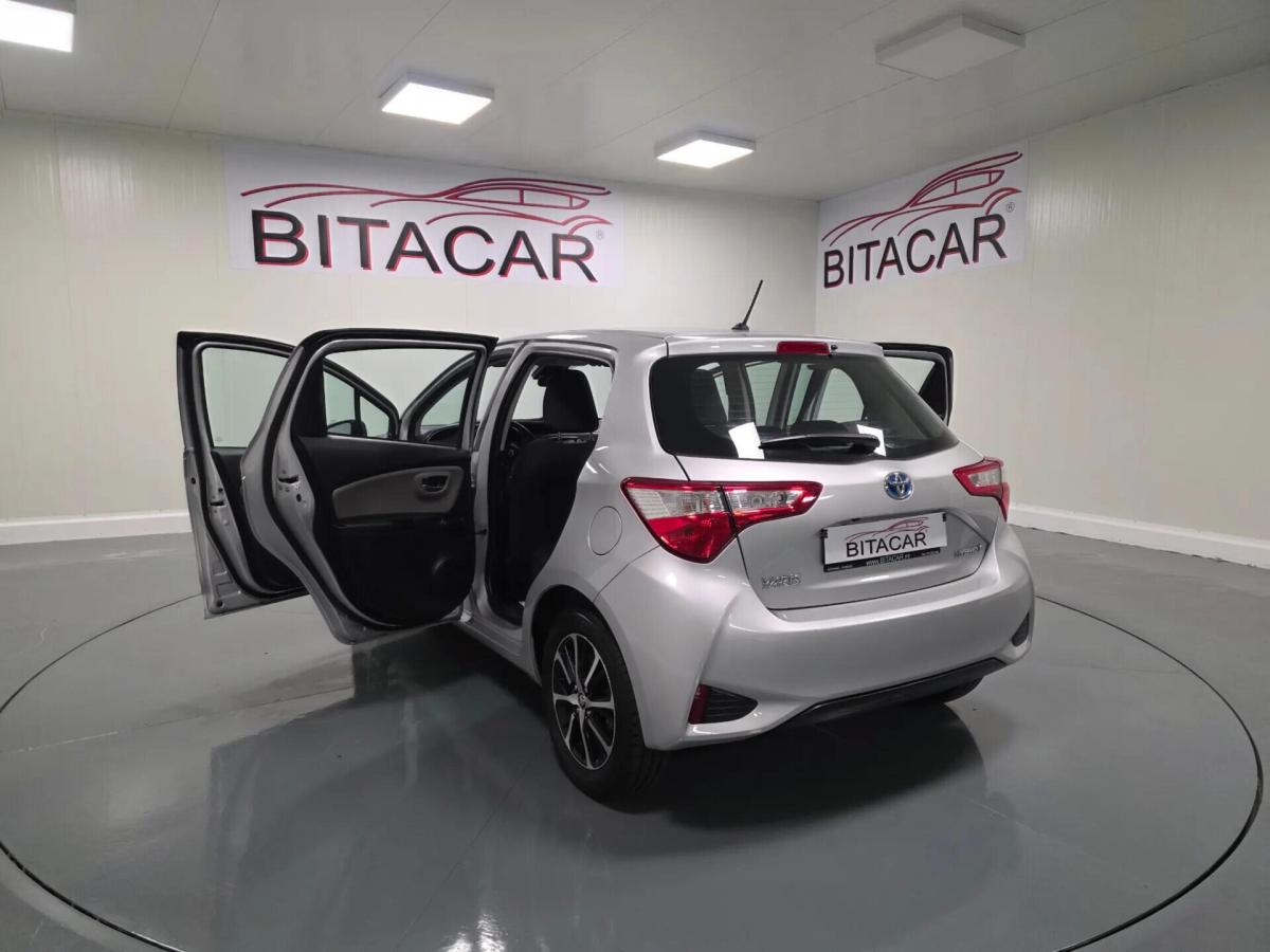 toyota-yaris-2018-hibrido-a-gasolina-1497cc