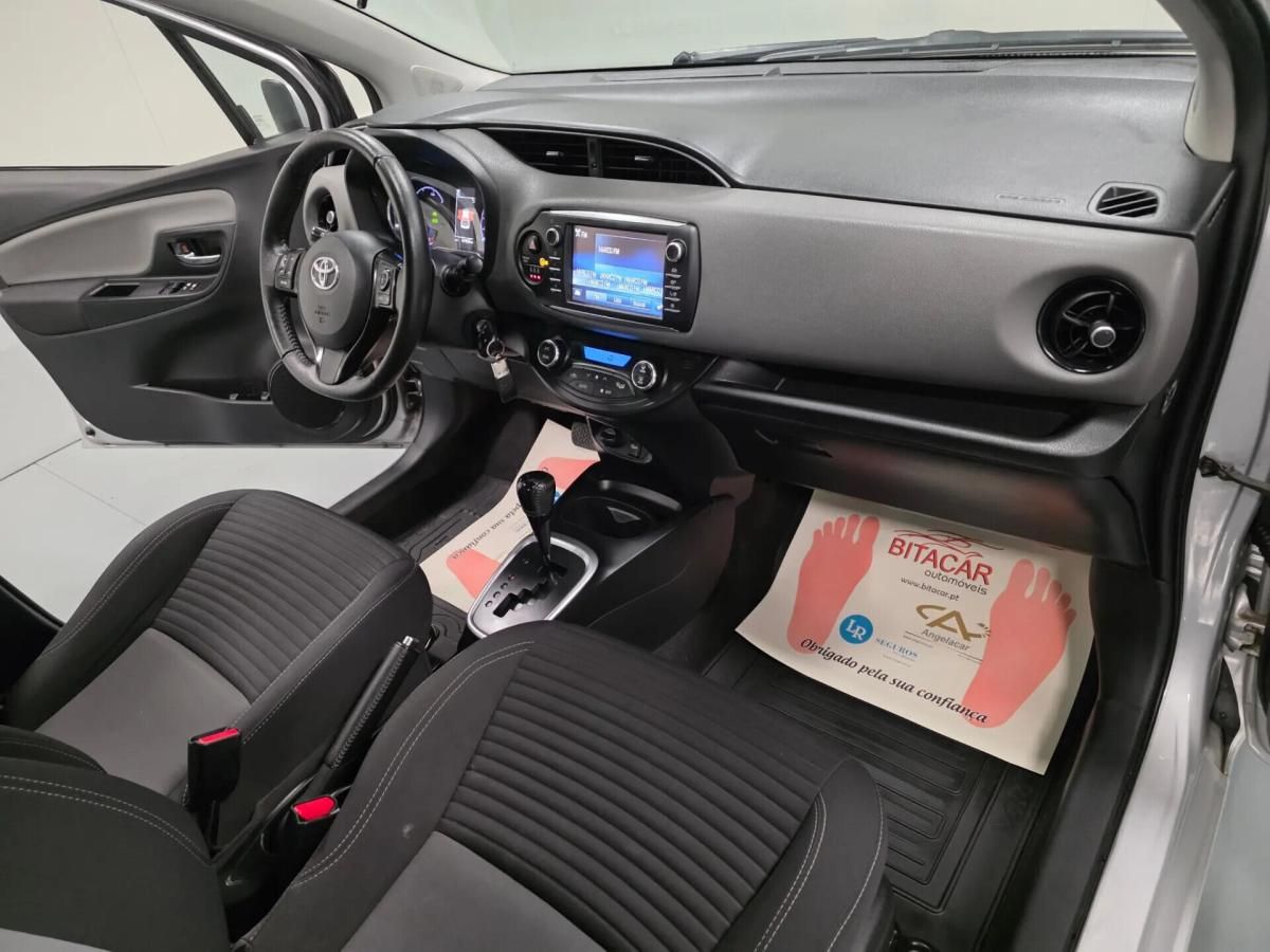 toyota-yaris-2018-hibrido-a-gasolina-1497cc