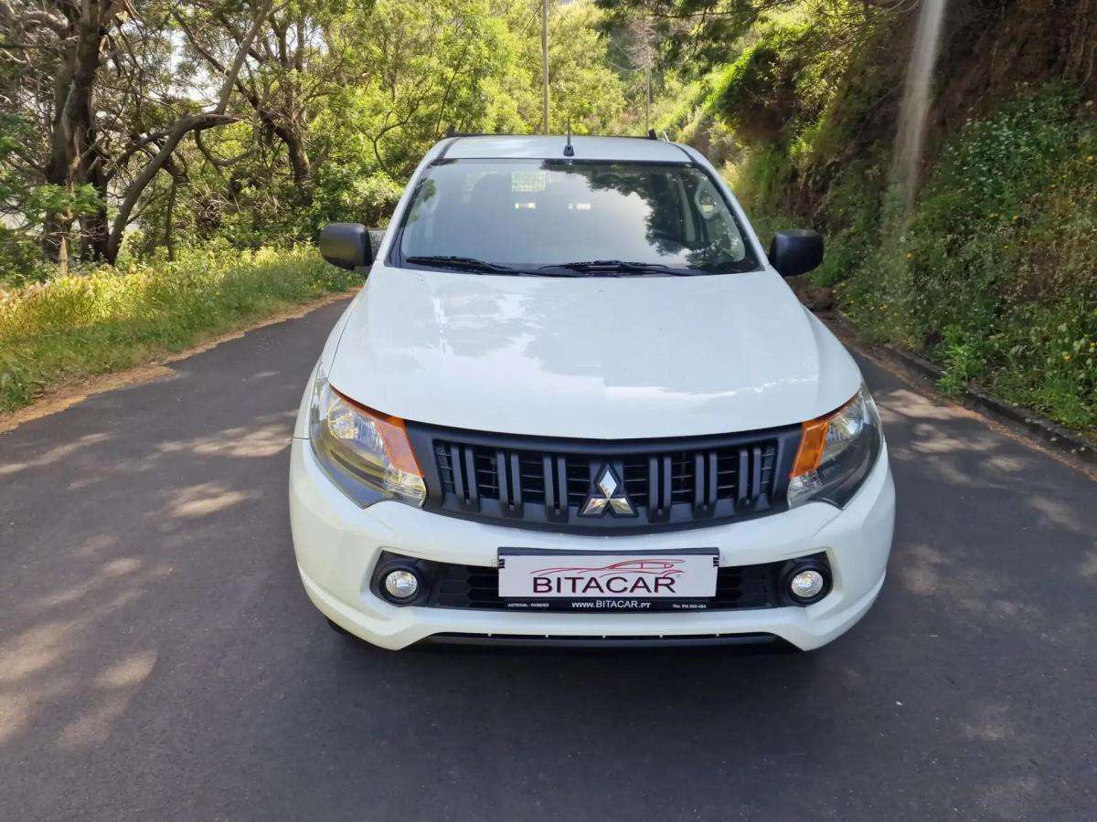mitsubishi-l200-2019-diesel-2442cc