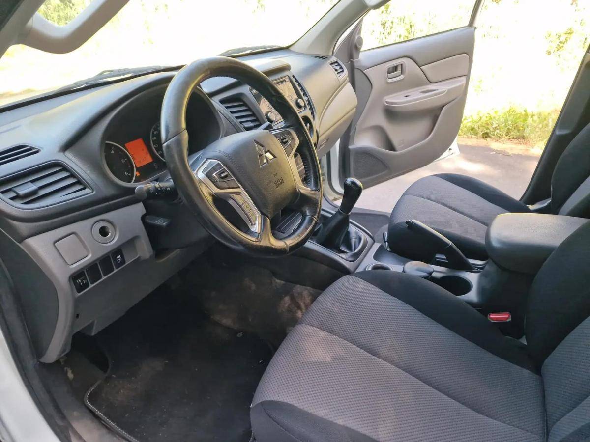mitsubishi-l200-2019-diesel-2442cc