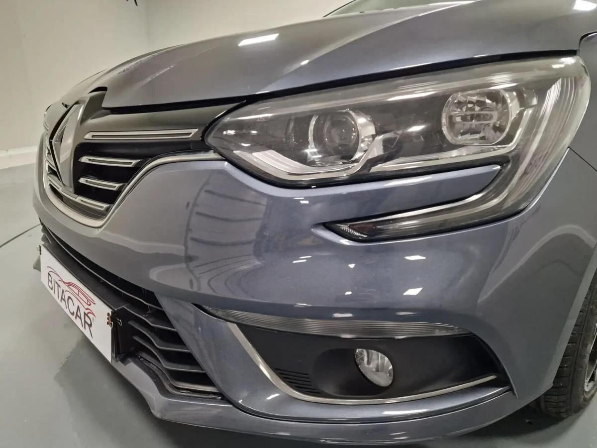 renault-megane-sport-tourer-2016-diesel-1461cc