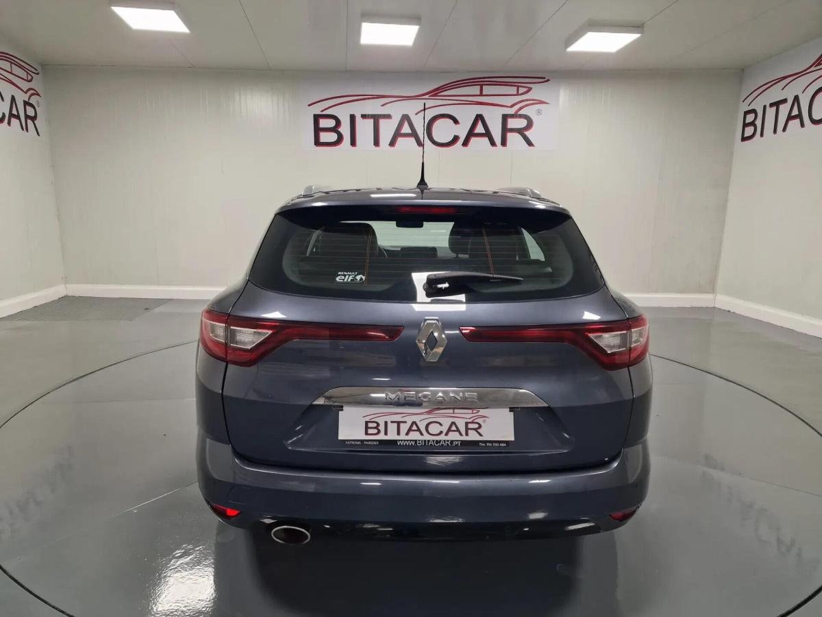 renault-megane-sport-tourer-2016-diesel-1461cc