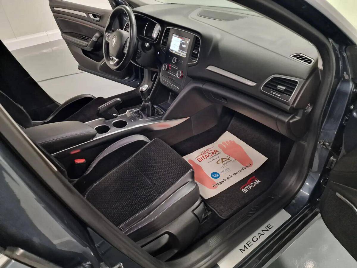 renault-megane-sport-tourer-2016-diesel-1461cc
