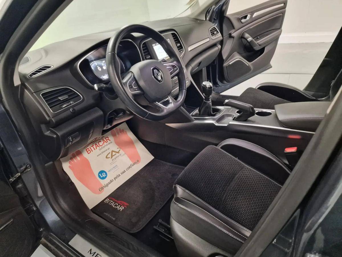 renault-megane-sport-tourer-2016-diesel-1461cc