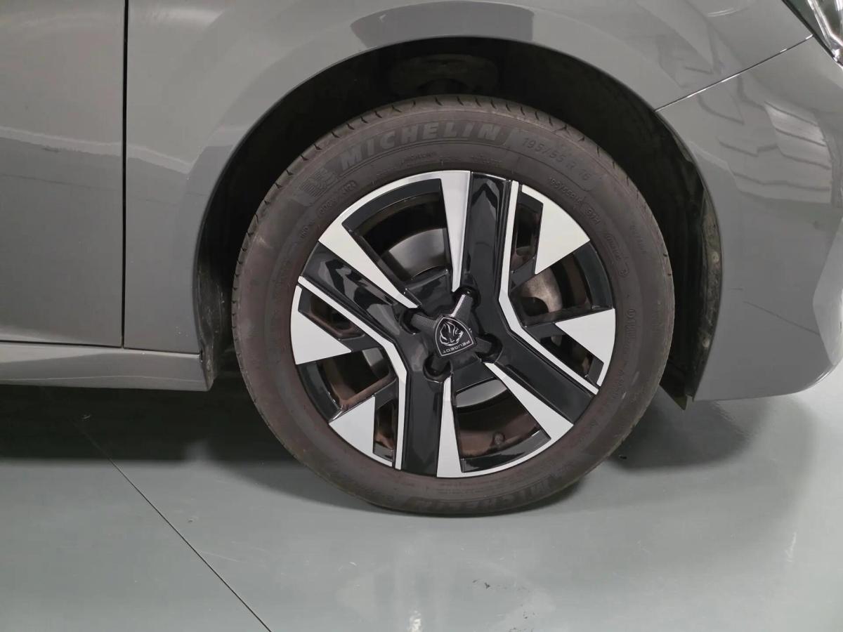 peugeot-208-2024-gasolina-1199cc
